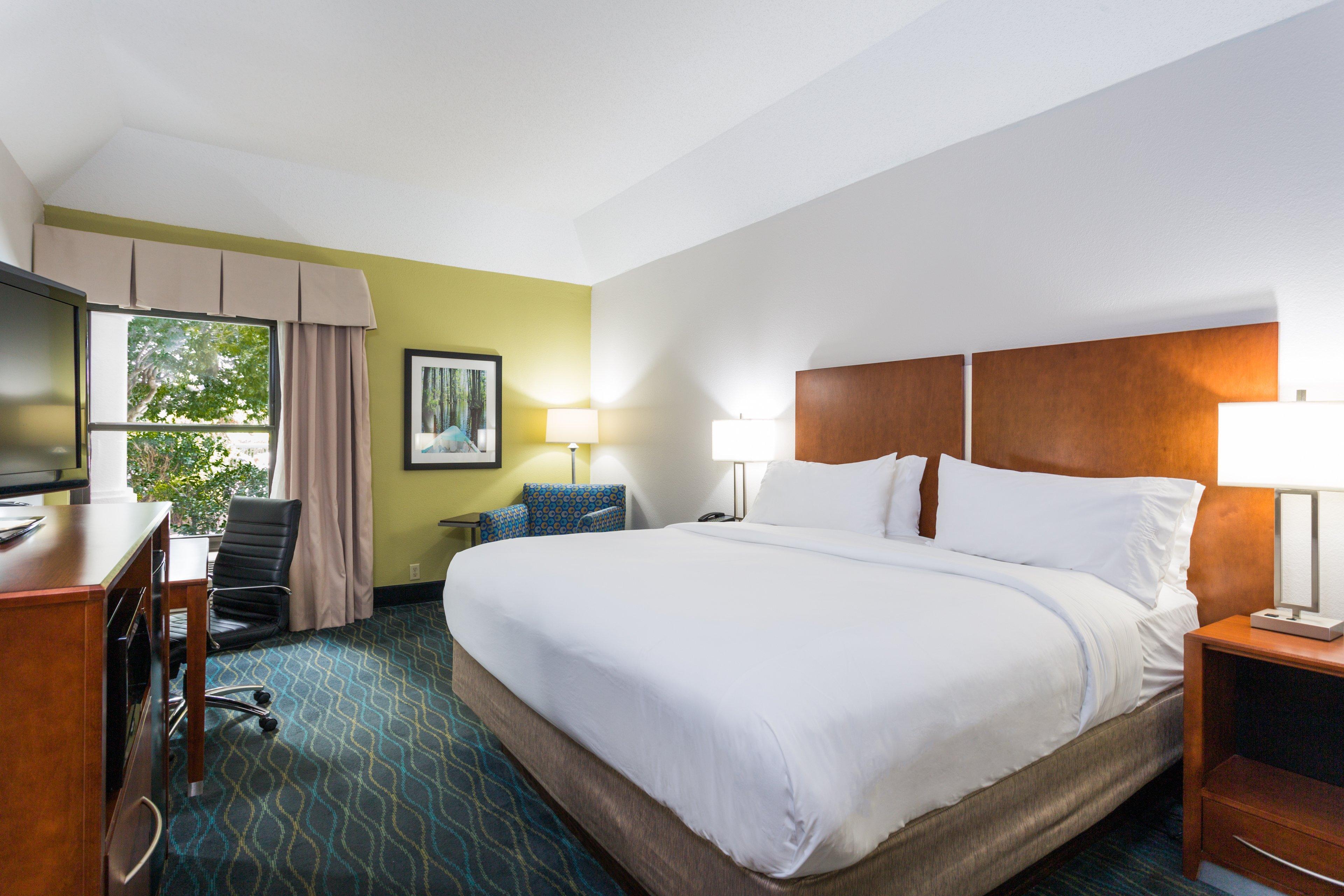 Holiday Inn Express & Suites Wilmington-University Center By Ihg Εξωτερικό φωτογραφία