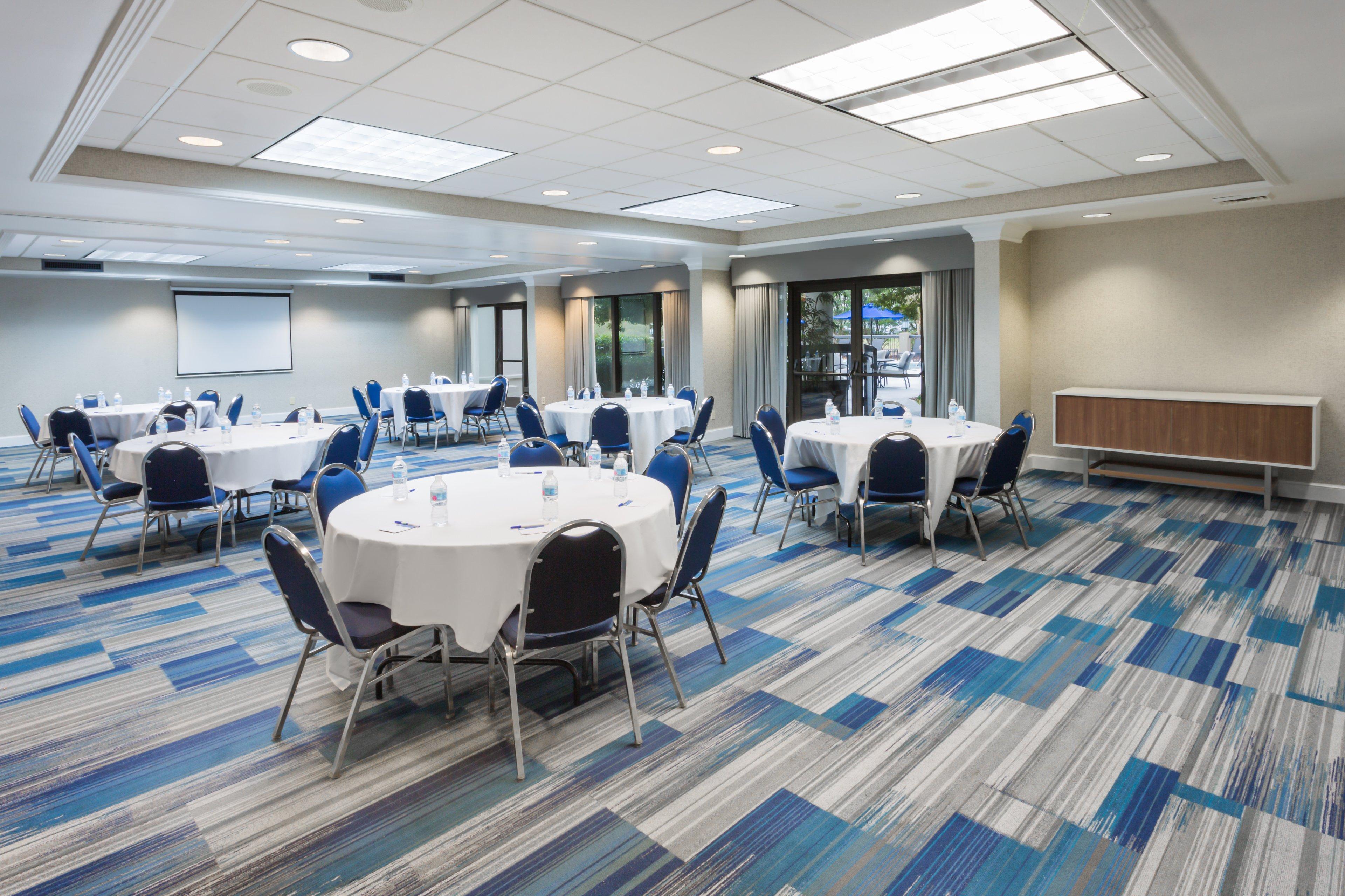 Holiday Inn Express & Suites Wilmington-University Center By Ihg Εξωτερικό φωτογραφία