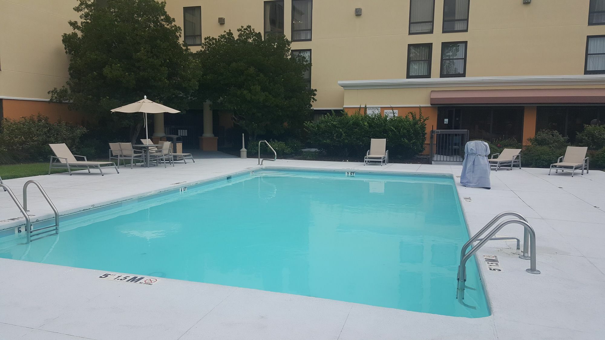 Holiday Inn Express & Suites Wilmington-University Center By Ihg Εξωτερικό φωτογραφία