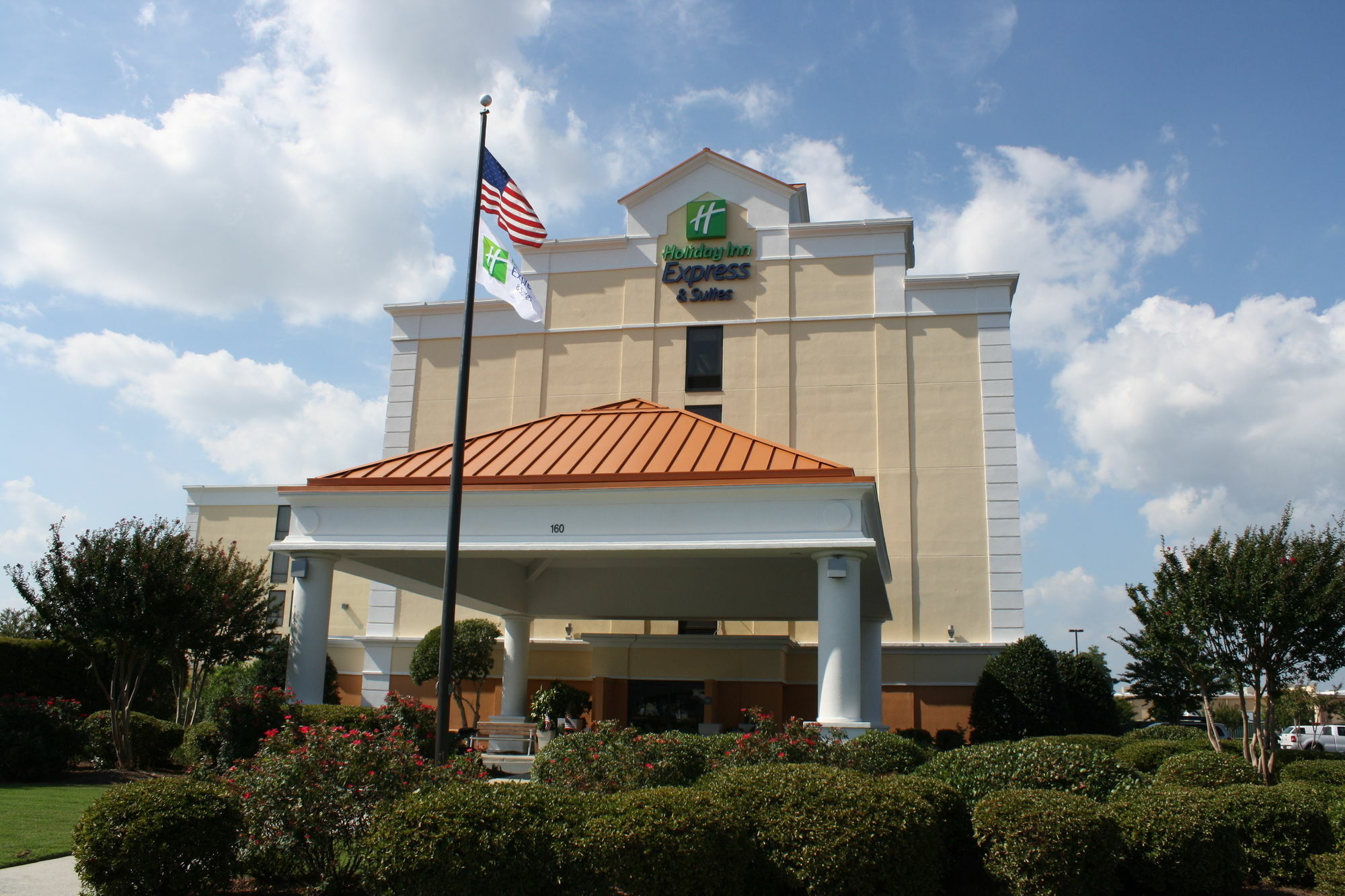 Holiday Inn Express & Suites Wilmington-University Center By Ihg Εξωτερικό φωτογραφία